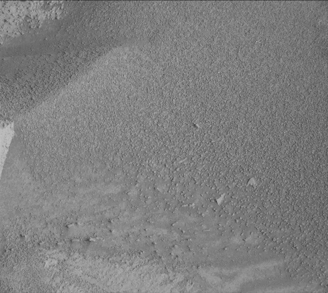 Sol 4132: Mast Camera (Mastcam)