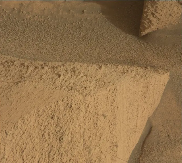 Sol 4132: Mast Camera (Mastcam)