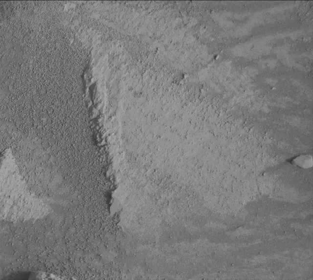 Sol 4132: Mast Camera (Mastcam)