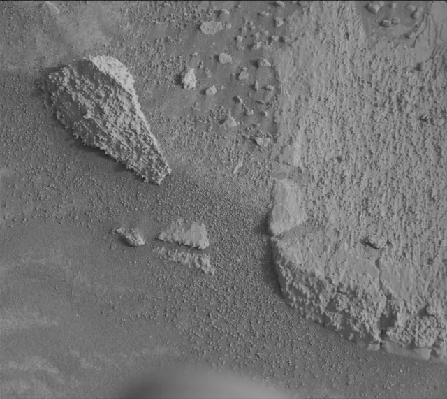Sol 4132: Mast Camera (Mastcam)