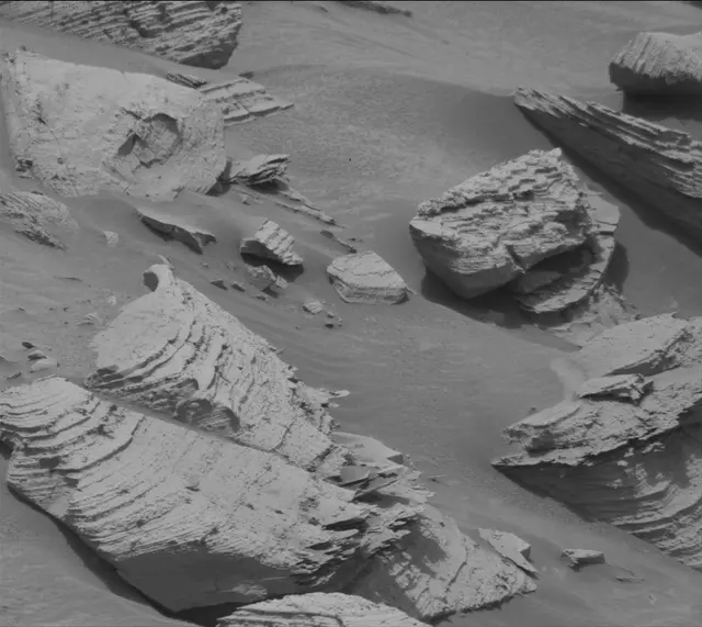 Sol 4134: Mast Camera (Mastcam)