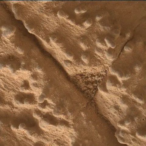 Sol 4134: Mars Hand Lens Imager (MAHLI)