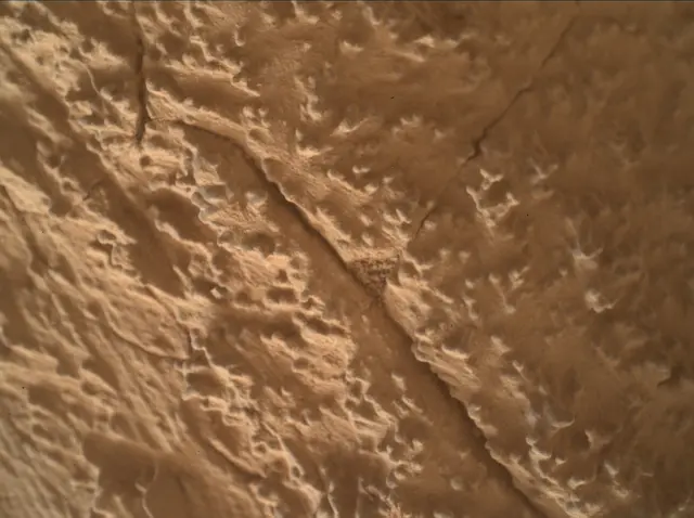 Sol 4134: Mars Hand Lens Imager (MAHLI)