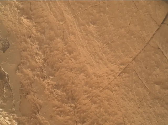 Sol 4134: Mars Hand Lens Imager (MAHLI)