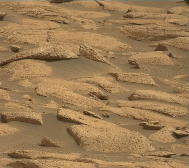 Sol 4135: Mast Camera (Mastcam)
