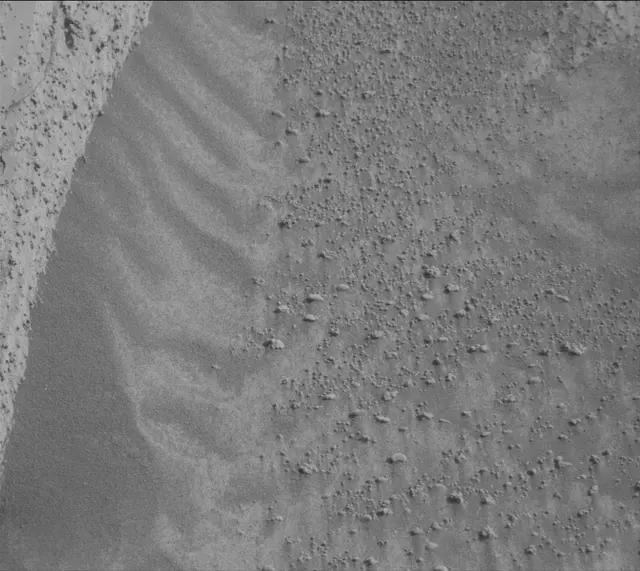 Sol 4135: Mast Camera (Mastcam)
