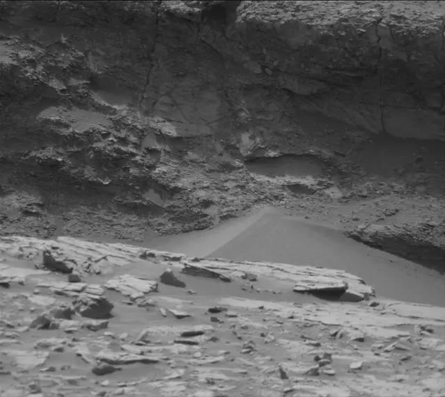 Sol 4137: Mast Camera (Mastcam)