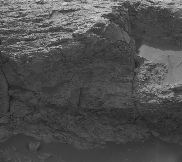 Sol 4137: Mast Camera (Mastcam)