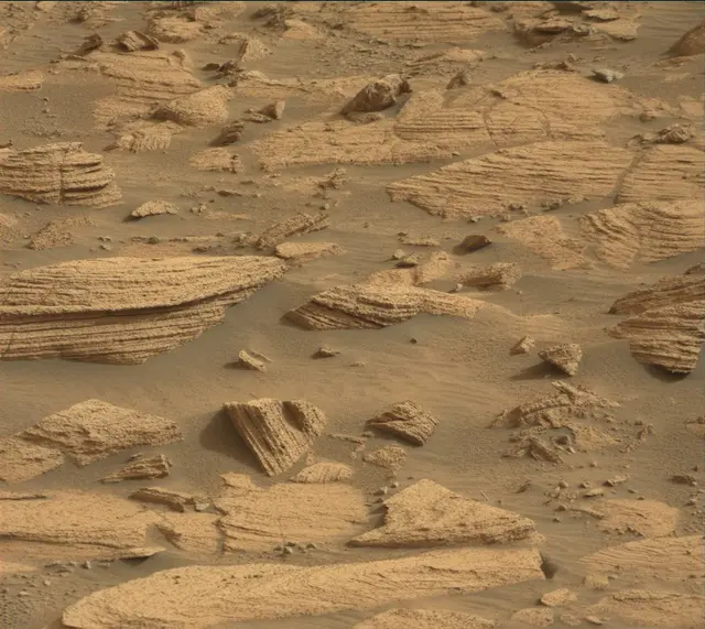 Sol 4137: Mast Camera (Mastcam)