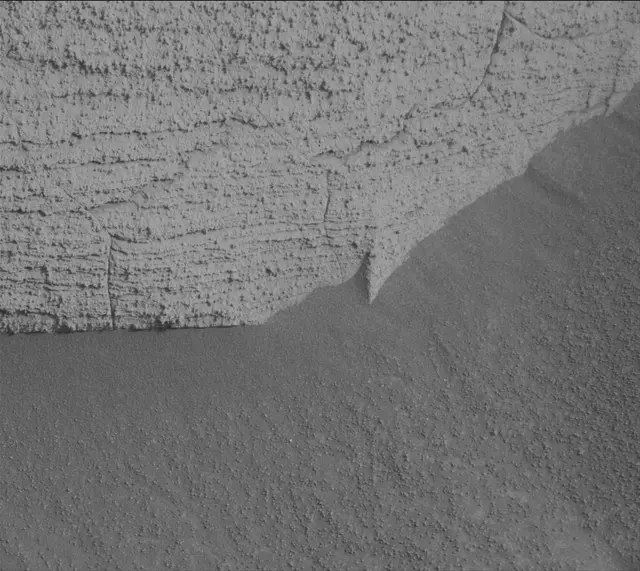 Sol 4137: Mast Camera (Mastcam)