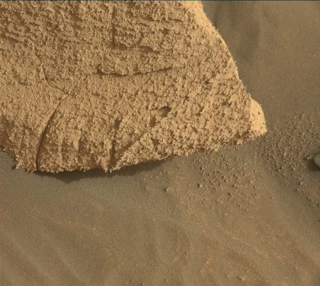 Sol 4137: Mast Camera (Mastcam)