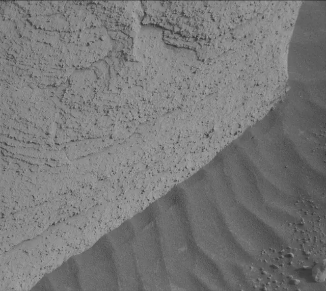 Sol 4137: Mast Camera (Mastcam)