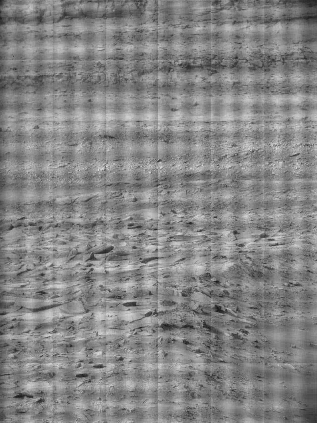Sol 4142: Mast Camera (Mastcam)