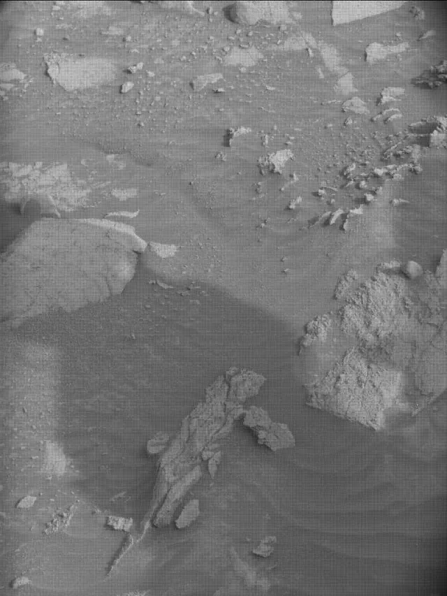 Sol 4142: Mast Camera (Mastcam)