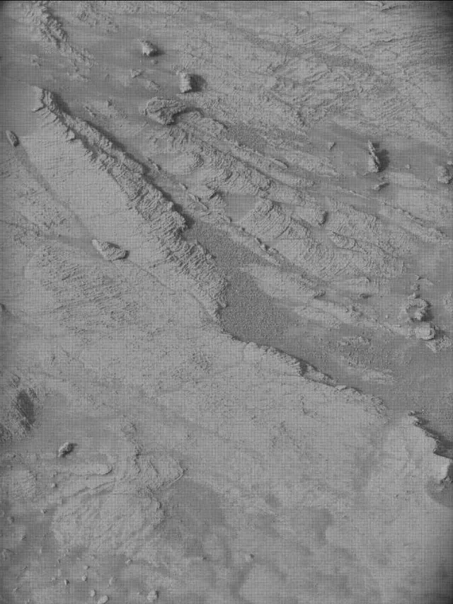 Sol 4142: Mast Camera (Mastcam)