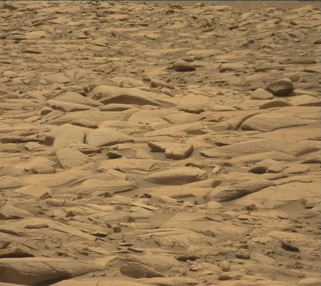 Sol 4142: Mast Camera (Mastcam)