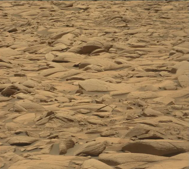 Sol 4142: Mast Camera (Mastcam)