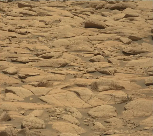 Sol 4142: Mast Camera (Mastcam)