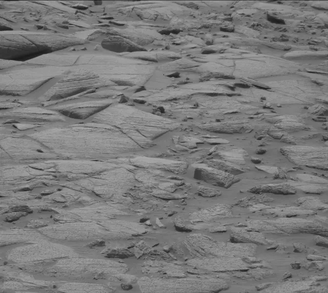 Sol 4142: Mast Camera (Mastcam)