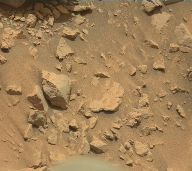 Sol 4142: Mast Camera (Mastcam)