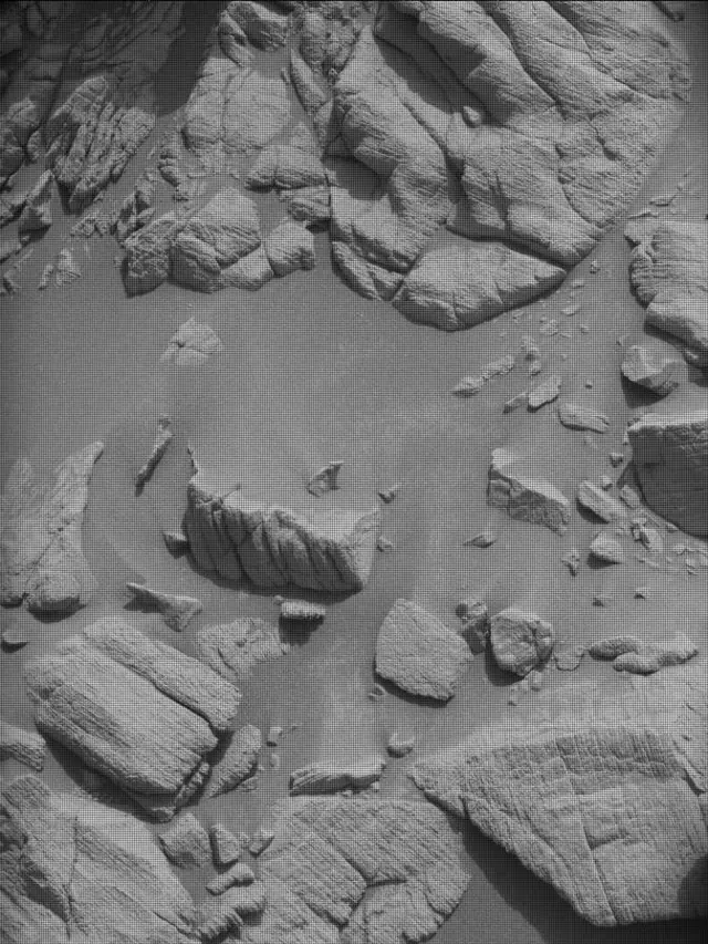 Sol 4144: Mast Camera (Mastcam)