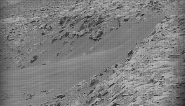 Sol 4144: Mast Camera (Mastcam)