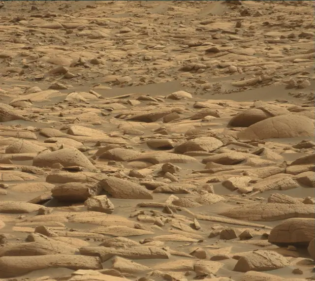 Sol 4144: Mast Camera (Mastcam)