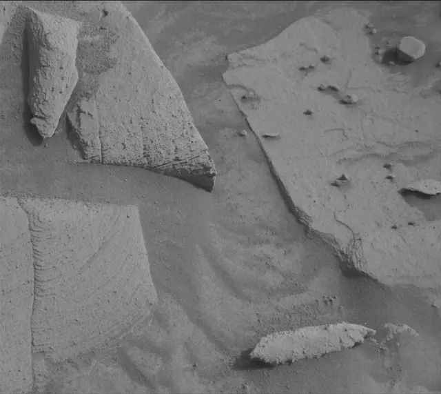 Sol 4144: Mast Camera (Mastcam)