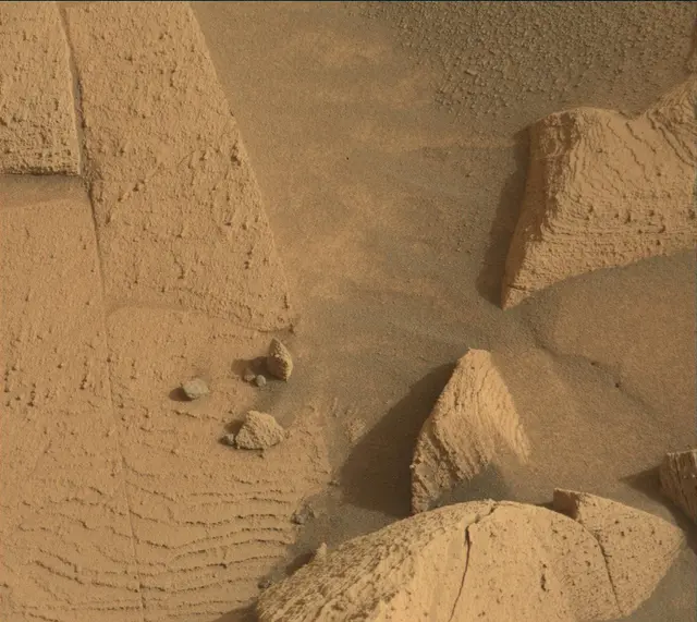 Sol 4144: Mast Camera (Mastcam)
