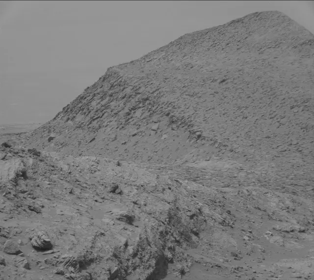 Sol 4146: Mast Camera (Mastcam)