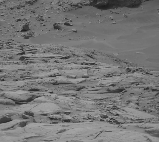 Sol 4146: Mast Camera (Mastcam)