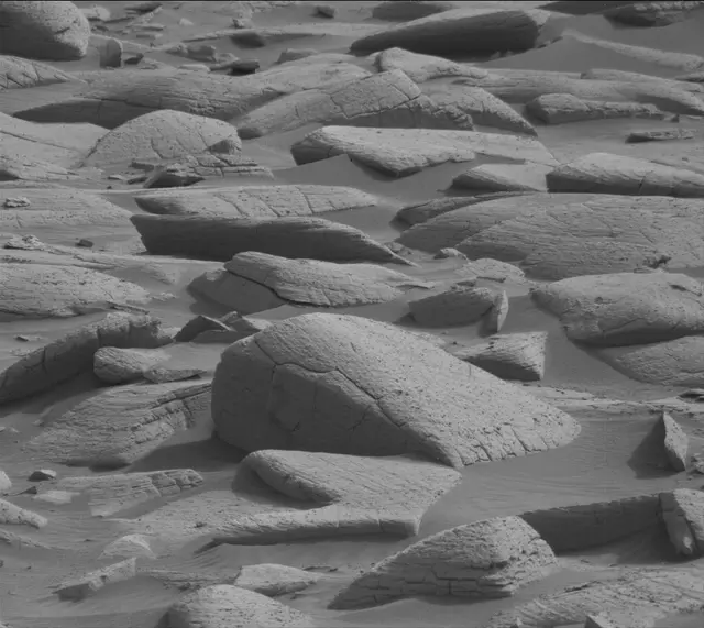 Sol 4146: Mast Camera (Mastcam)