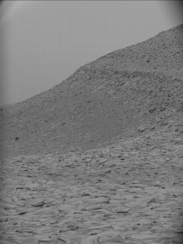 Sol 4148: Mast Camera (Mastcam)