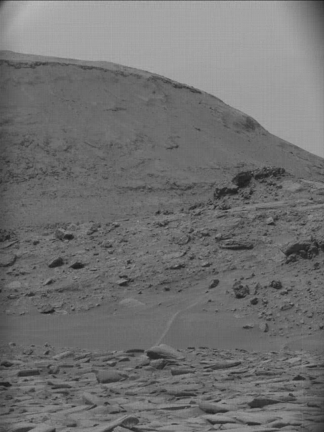 Sol 4148: Mast Camera (Mastcam)
