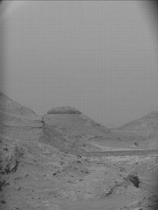Sol 4148: Mast Camera (Mastcam)
