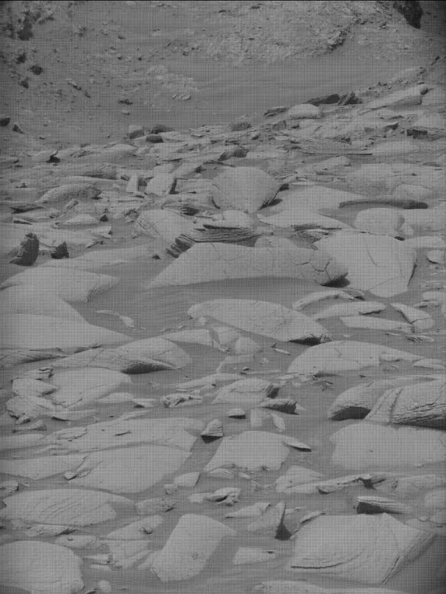 Sol 4148: Mast Camera (Mastcam)