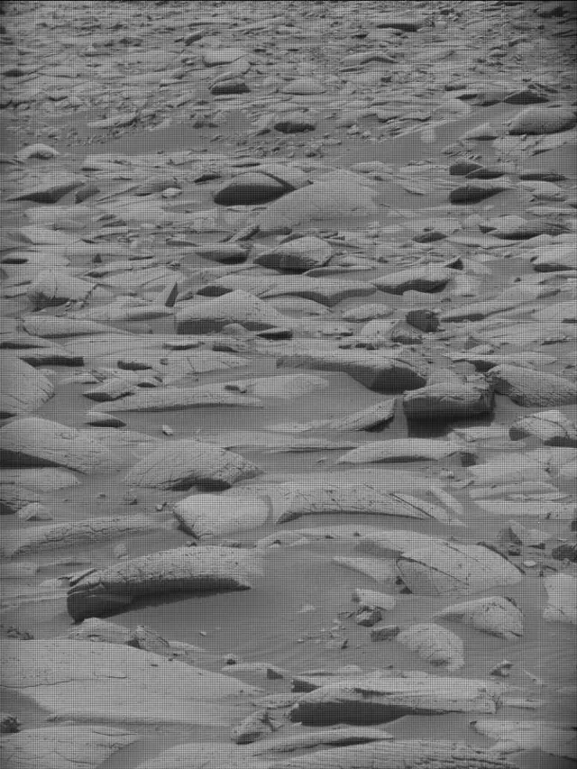 Sol 4148: Mast Camera (Mastcam)