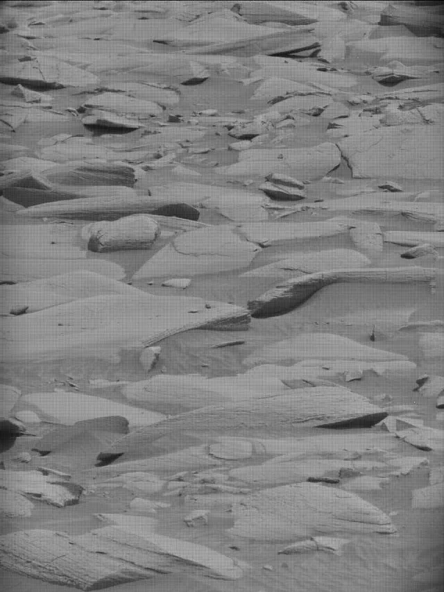 Sol 4148: Mast Camera (Mastcam)