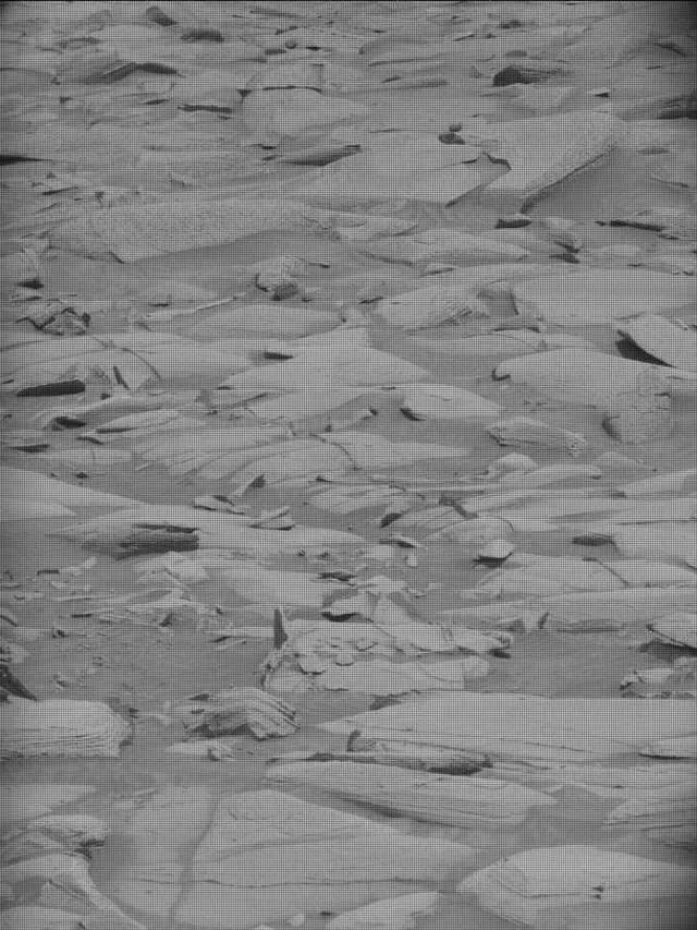 Sol 4148: Mast Camera (Mastcam)