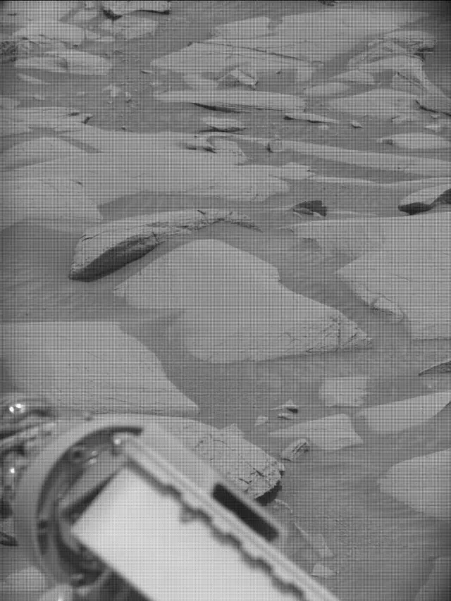 Sol 4148: Mast Camera (Mastcam)