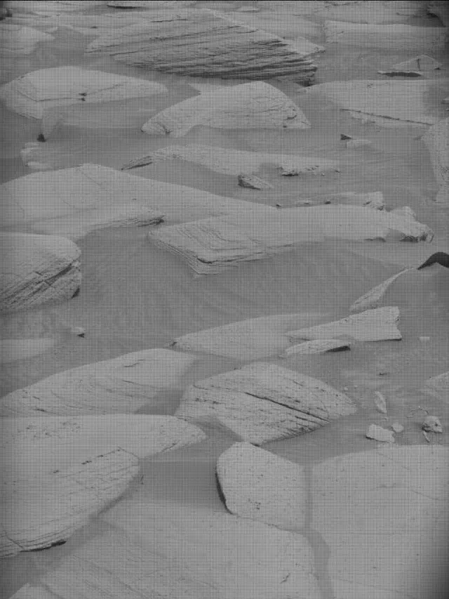 Sol 4148: Mast Camera (Mastcam)