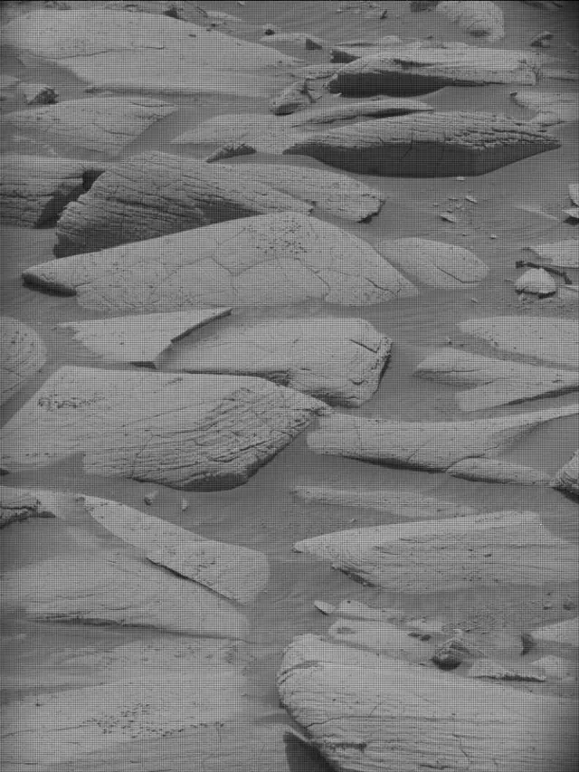 Sol 4148: Mast Camera (Mastcam)