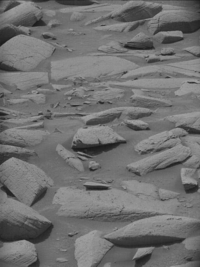 Sol 4148: Mast Camera (Mastcam)