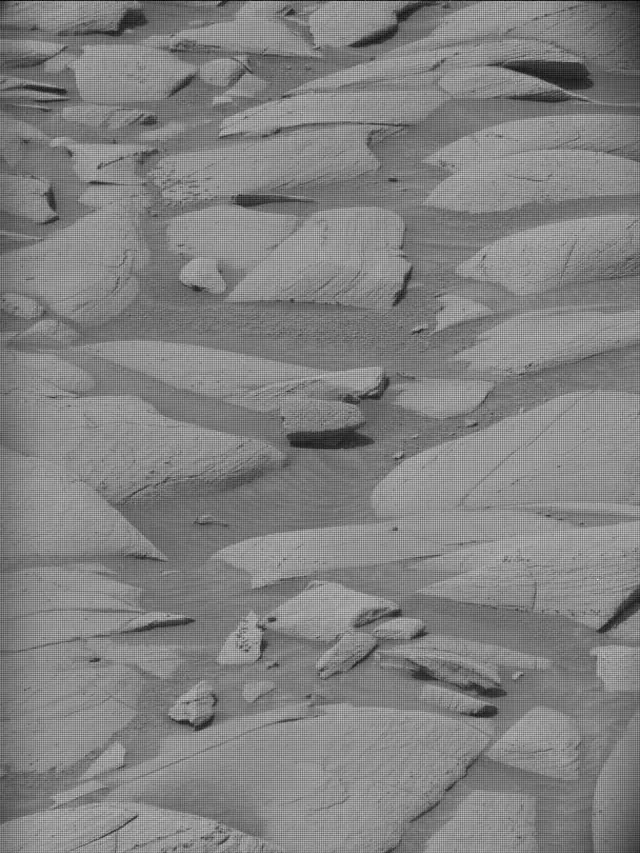 Sol 4148: Mast Camera (Mastcam)