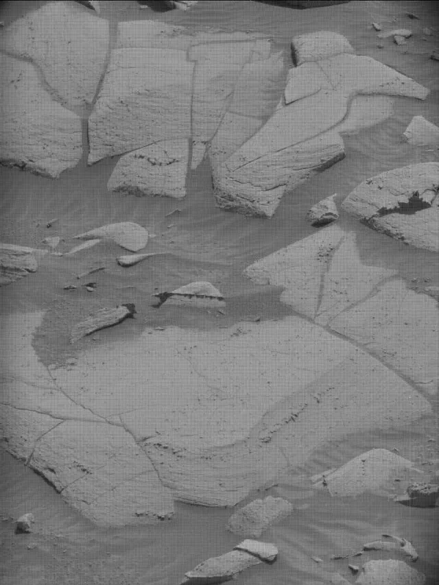 Sol 4148: Mast Camera (Mastcam)