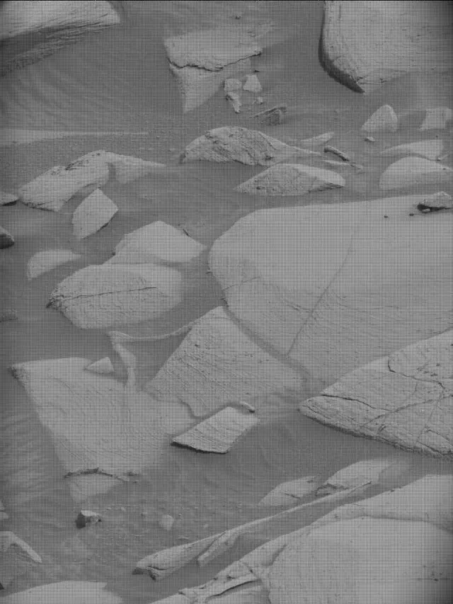 Sol 4148: Mast Camera (Mastcam)