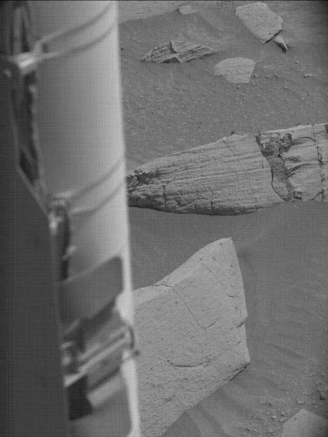 Sol 4148: Mast Camera (Mastcam)