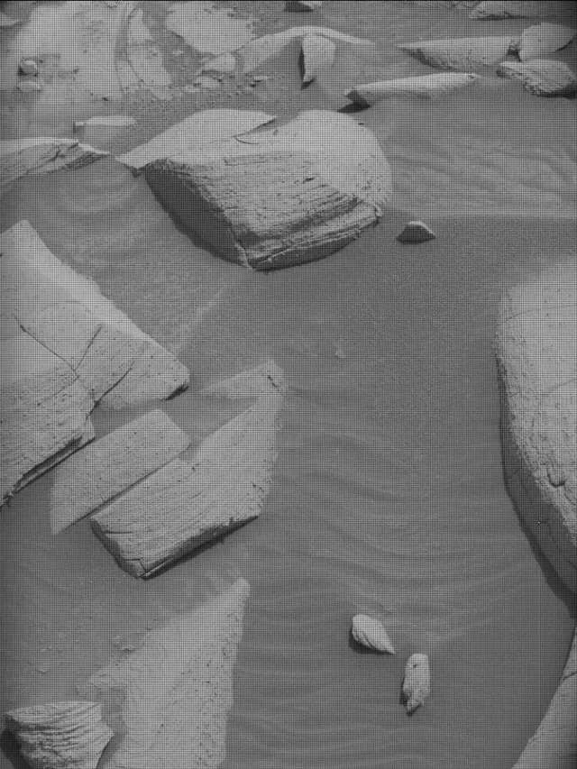 Sol 4148: Mast Camera (Mastcam)