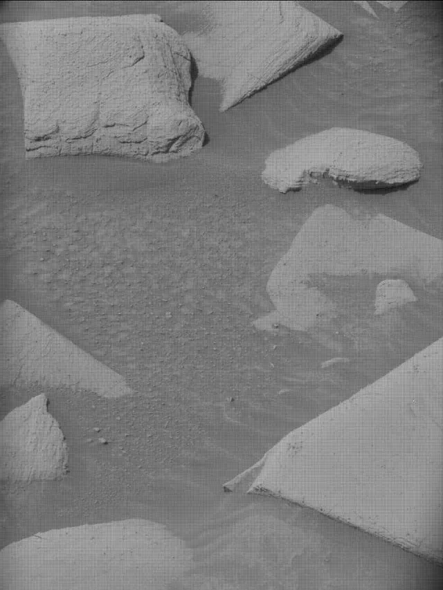Sol 4148: Mast Camera (Mastcam)