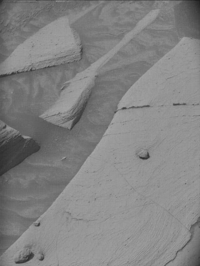Sol 4148: Mast Camera (Mastcam)